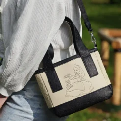 Alice im Wunderland - Floral Mini Crossbody Tasche