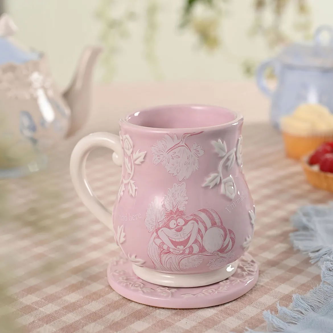 Alice im Wunderland - Grinsekatze Relief Tasse