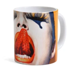 American Horror Story - Creepy Holes Tasse
