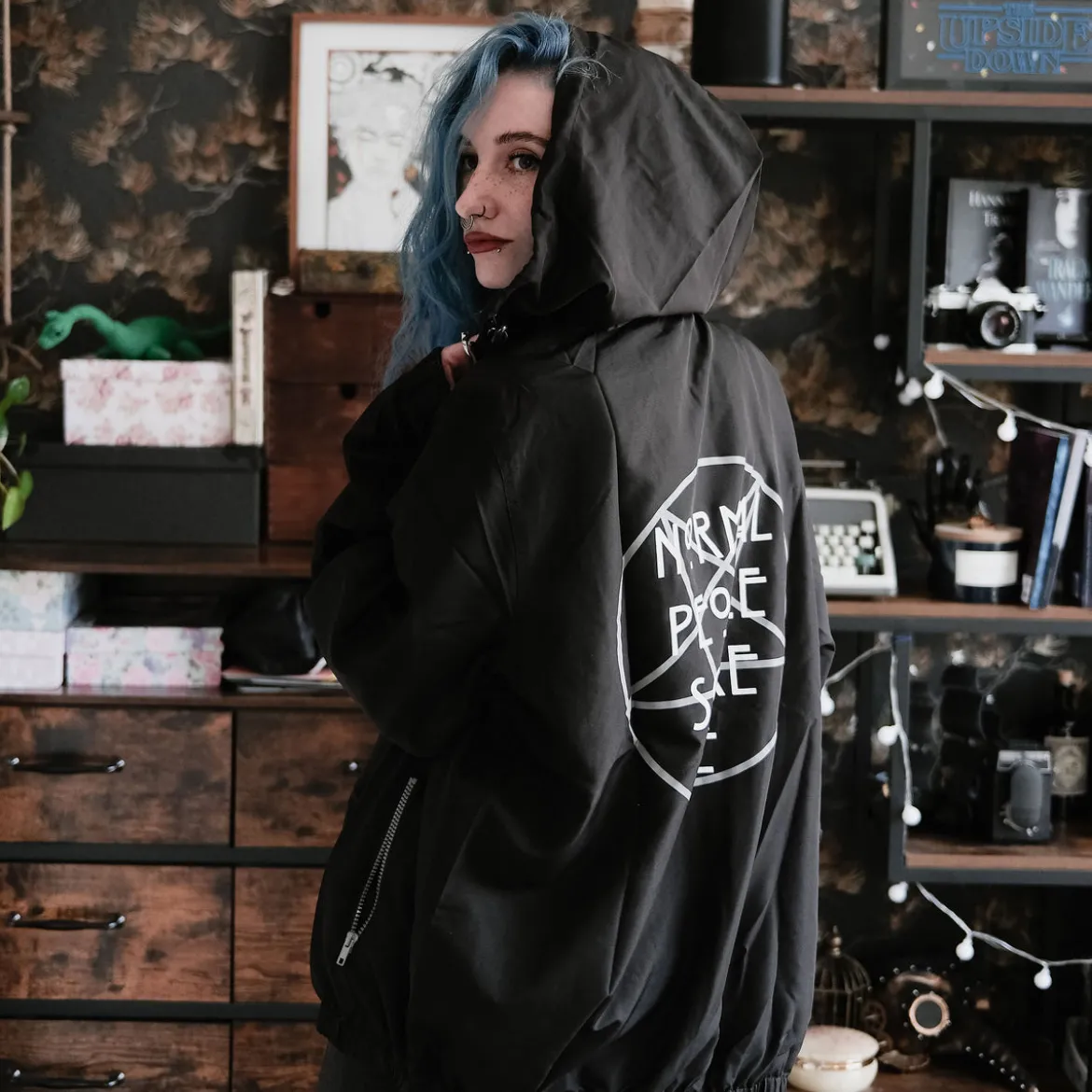 American Horror Story - Normal People Scare Me Windjacke