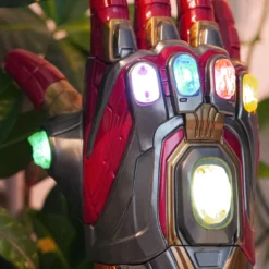 Avengers - Iron Man Gauntlet mit Licht und Sound