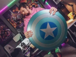 Captain America - Stealth Schild Premium Replik