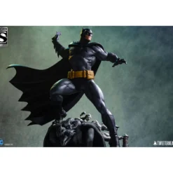 DC Comics Maquette 1/4 Batman (Black and Gray Edition) 66 cm