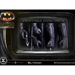 DC Comics Statue 1/2 Batman 1989 106 cm