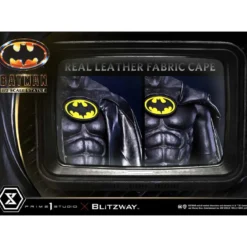 DC Comics Statue 1/2 Batman 1989 106 cm