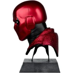 DC Direct Prop-Replik 1/3 Red Hood Cowl (Batman: Three