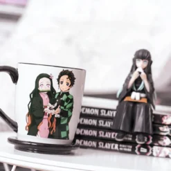 Demon Slayer - Nezuko & Tanjiro Kamado Tasse mit Deckel