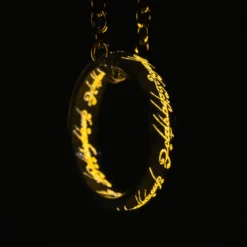 Der Herr der Ringe - Frodo Schmuckset mit Glow in the Dark Effekt