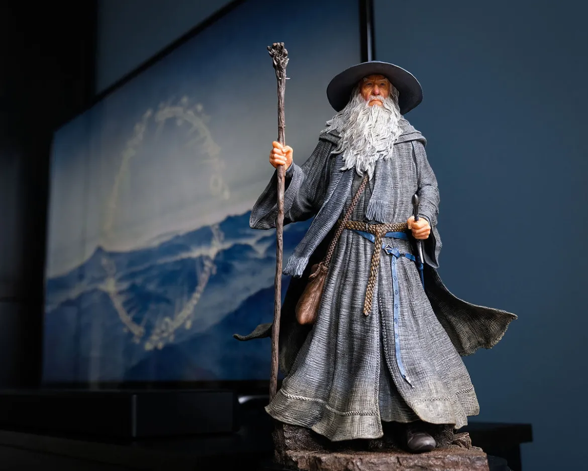 Der Herr der Ringe - Gandalf der Graue Classic Series Deluxe Figur 35 cm