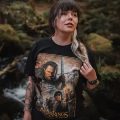 Die Rückkehr des Königs Poster T-Shirt - Der Herr der Ringe