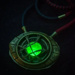 Doctor Strange - Das Auge von Agamotto Kette mit Leuchteffekt