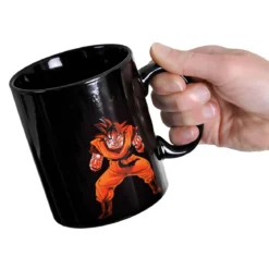 Dragon Ball - Son Goku Shenlong Thermoeffekt Tasse