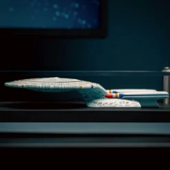 Enterprise NCC 1701-D Wandplakette mit Modell Replik - Star Trek