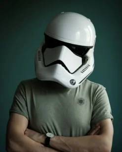 First Order Stormtrooper Helm Replik mit Stimmenverzerrer - Star Wars