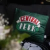 Friends - Central Perk Kissen grün