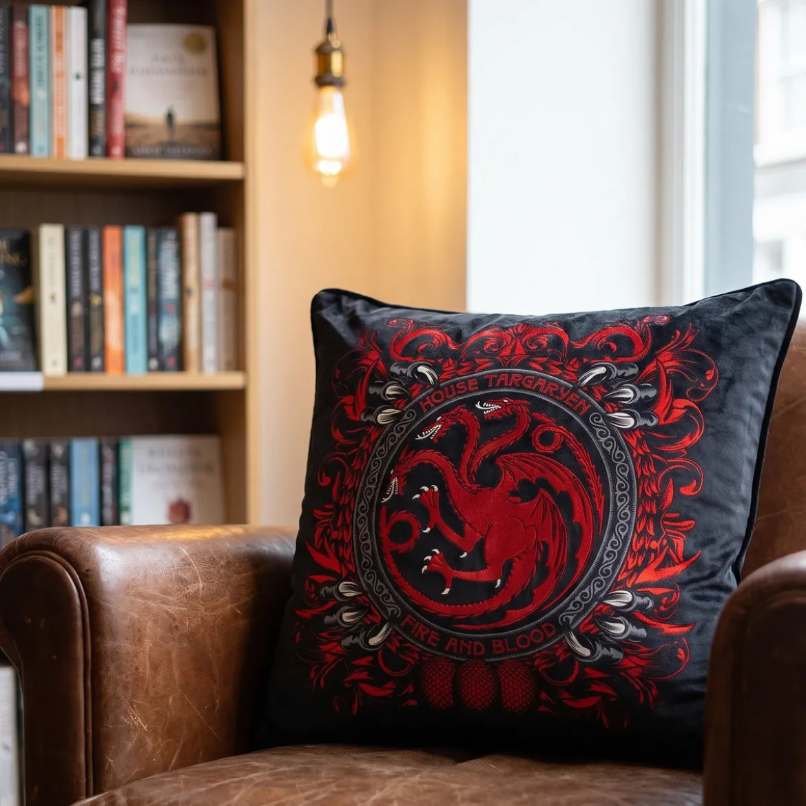 Game of Thrones - House Targaryen Kissen deluxe