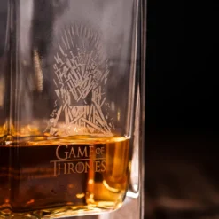 Game of Thrones - Karaffe mit Stopfen und Gläser-Set