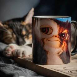 Gremlins - Handle With Care Tasse