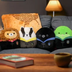 Harry Potter - Gryffindor Löwe in Robe Squishmallows Plüsch Figur