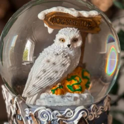 Harry Potter - Hogsmeade Village Schneekugel