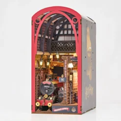 Harry Potter - Hogwarts Express Book Nook Modell Bausatz Holz
