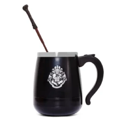 Harry Potter - Hogwarts Tasse mit Rührfunktion und Zauberstab