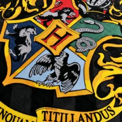 Harry Potter - Hogwarts Wappen Flauschdecke