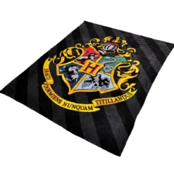 Harry Potter - Hogwarts Wappen Flauschdecke