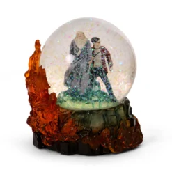 Harry Potter mit Dumbledore Schneekugel