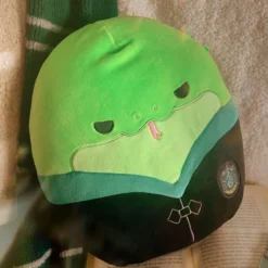 Harry Potter - Slytherin Schlange in Robe Squishmallows Plüsch Figur