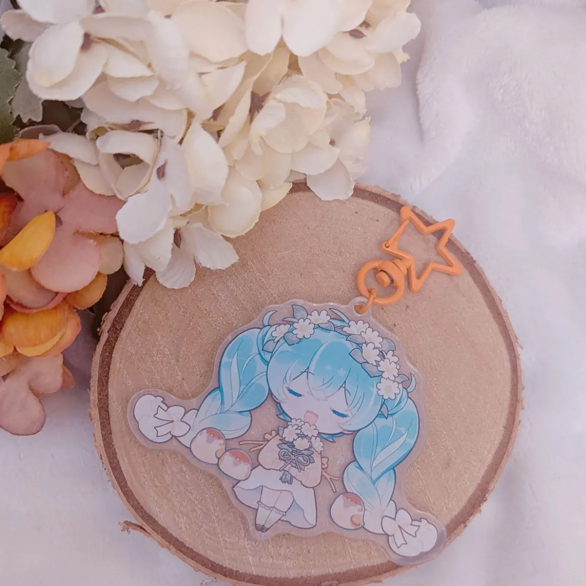 Hatsune Miku - Kawaii Autumn Time Acryl Schlüsselanhänger