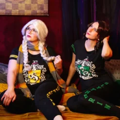 Hufflepuff Wappen Pyjama schwarz - Harry Potter