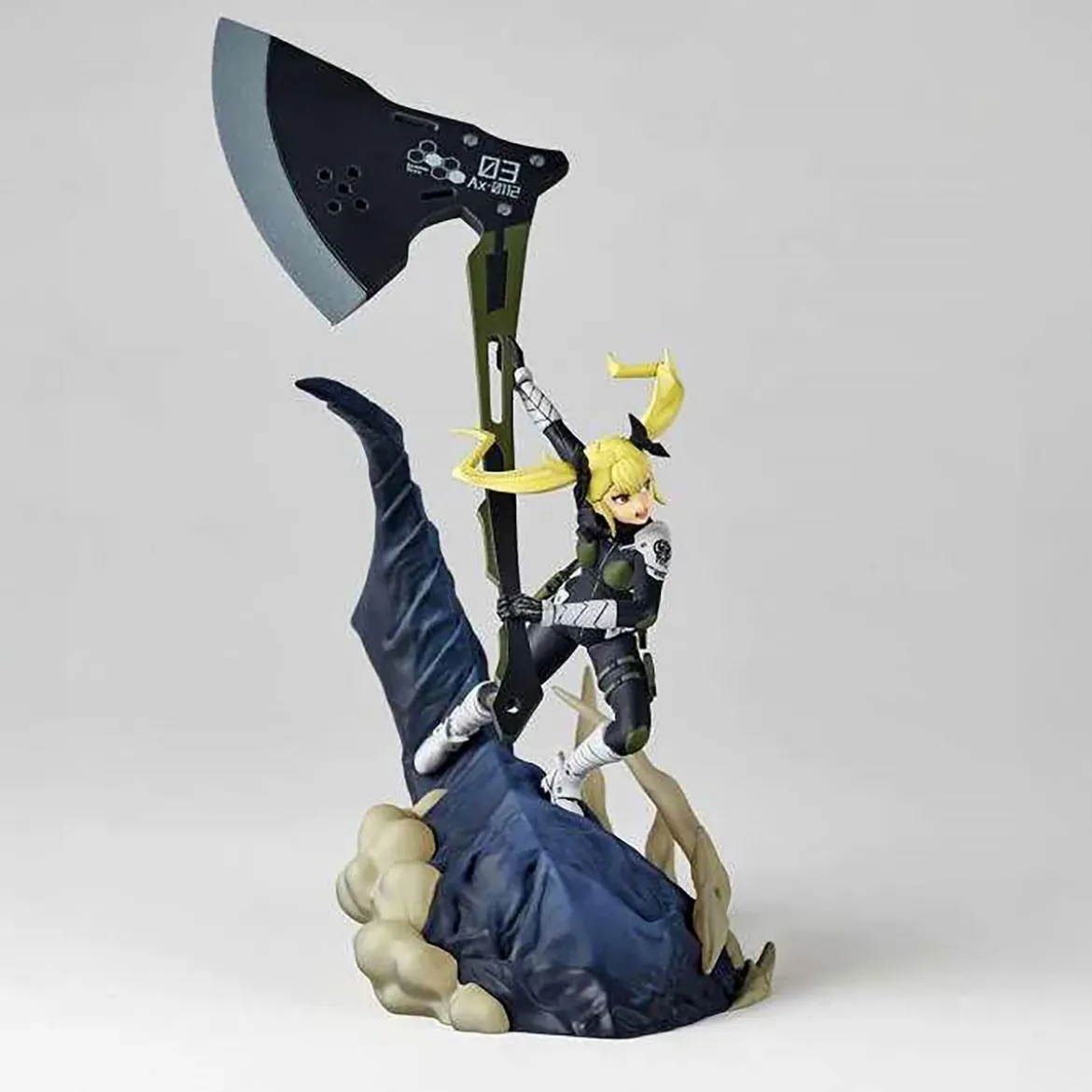 Kaiju No. 8 - Kikoru Shinomiya Diorama Figur