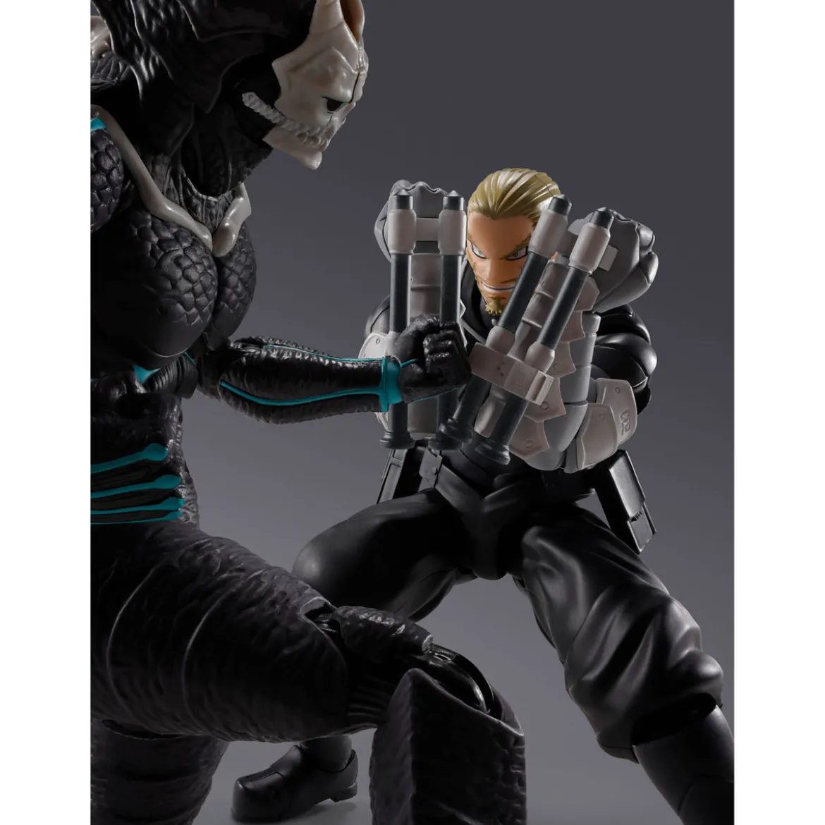 Kaiju No. 8 S.H.Figuarts Actionfigur Isao Shinomiya 17 cm