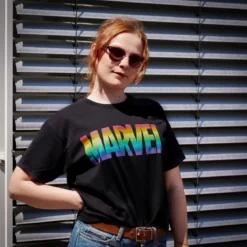 Marvel - Rainbow Pride Logo T-Shirt schwarz
