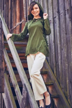 Mittelalter Bluse Lea mit Kapuze grün