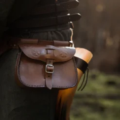 Mittelalter Gürteltasche mit Prägung braun