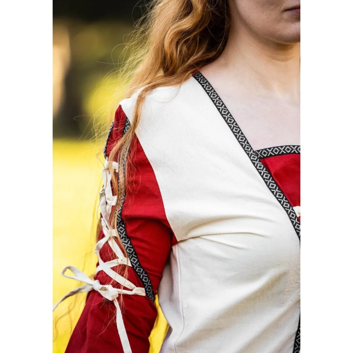 Mittelalter Kleid Amalia beige-rot