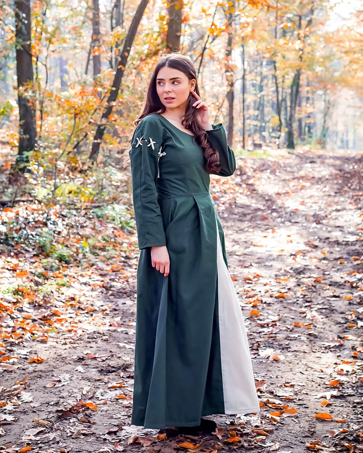 Mittelalter Kleid Larina grün-beige