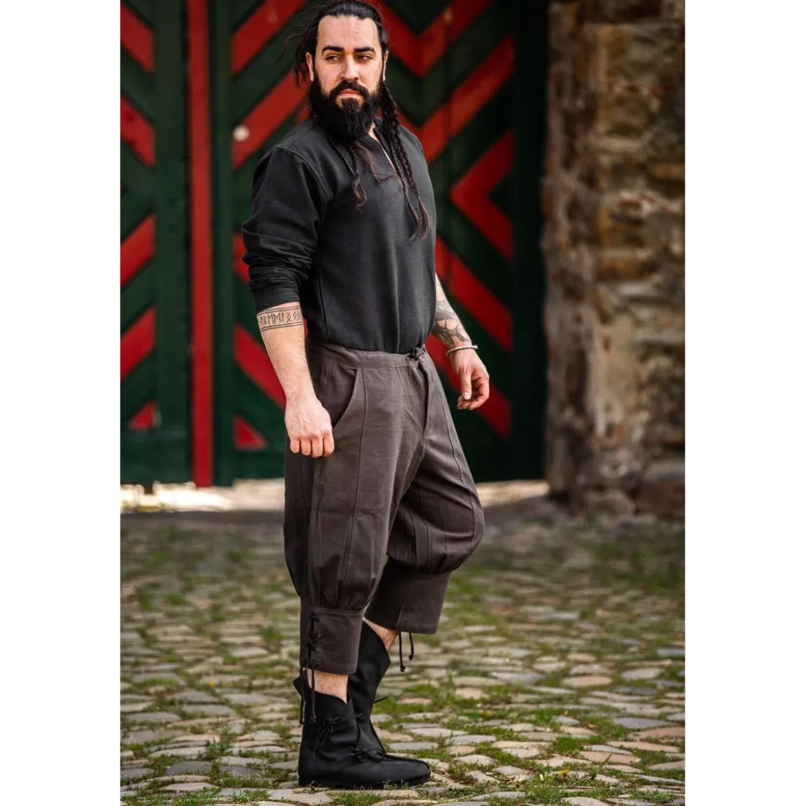 Mittelalter Kniebundhose Laurence mit Unterbeinschnürung braun