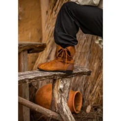 Mittelalter Stulpenstiefel aus Nubukleder braun