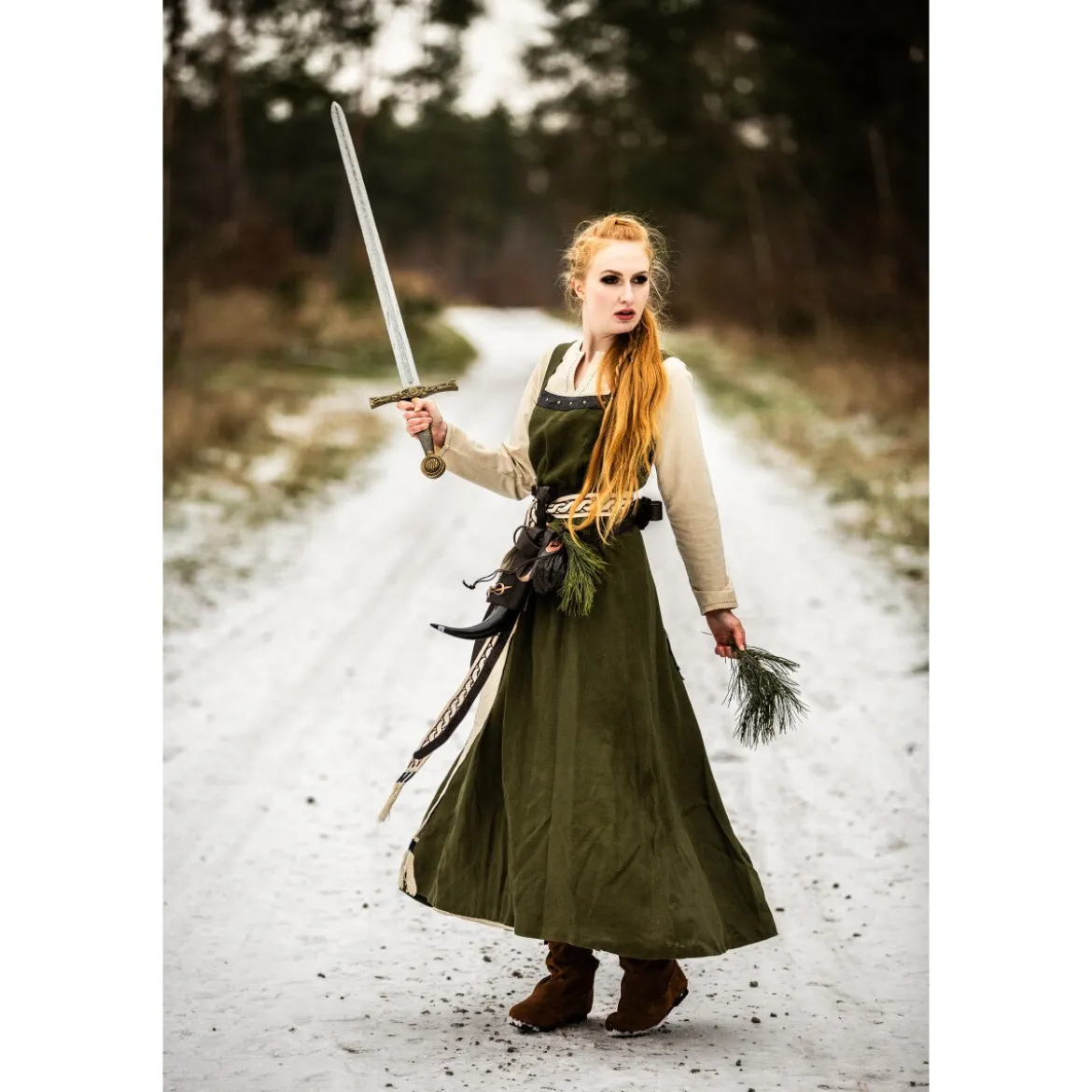 Mittelalter Wikinger Überkleid Alena grün