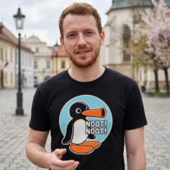 Noot Noot T-Shirt für Pingu Fans schwarz