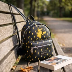 Pokemon - Pikachu Lightning Mini Rucksack schwarz