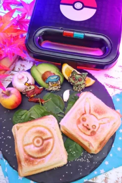 Pokemon - Pikachu und Pokeball Sandwichmaker