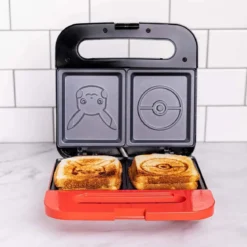 Pokemon - Pikachu und Pokeball Sandwichmaker