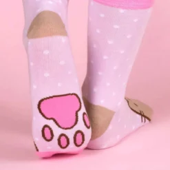 Pusheen - Rainbow Socken und Tasse