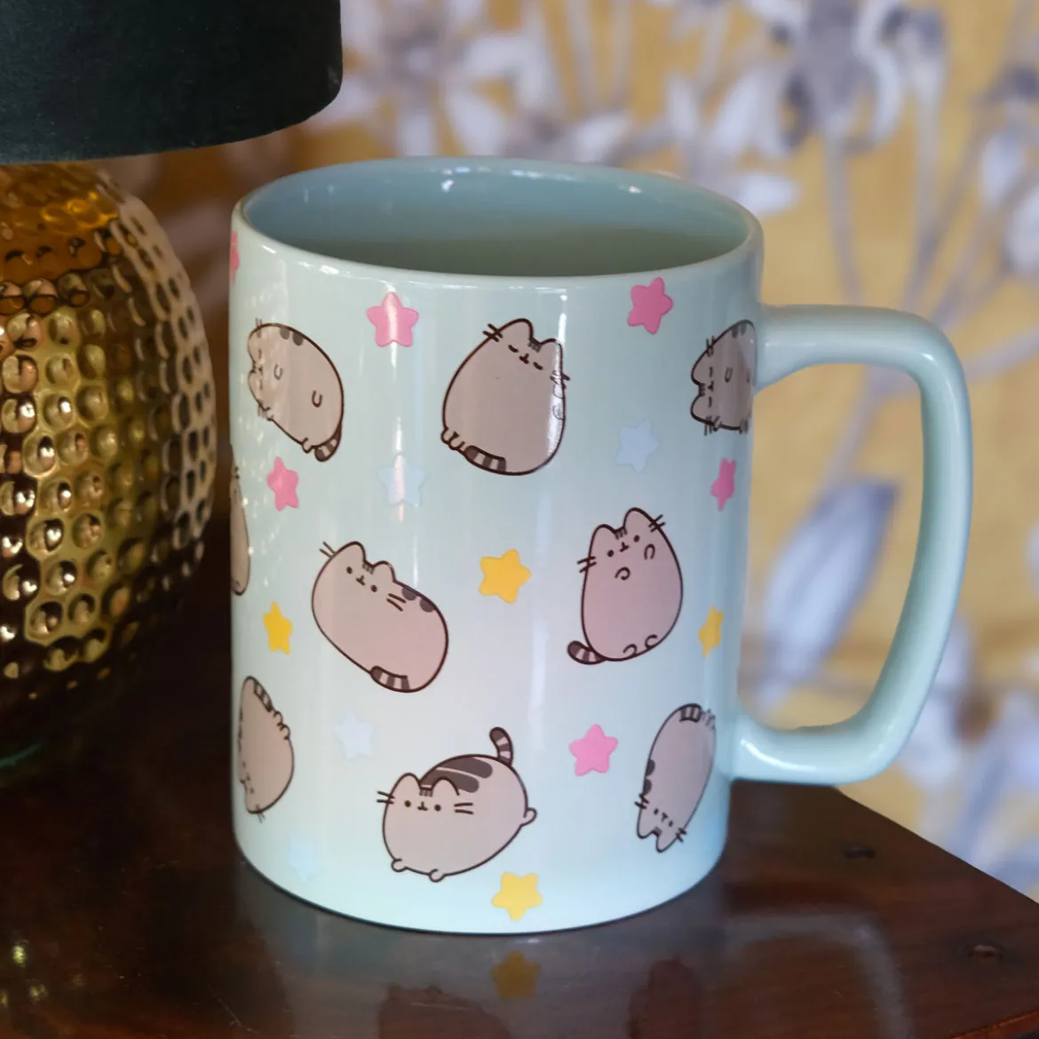 Pusheen - Tasse mit Plüschüberzug