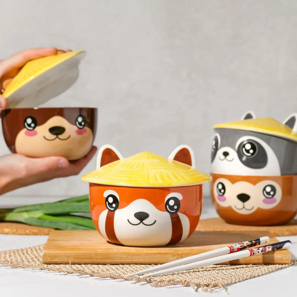Roter Panda Kawaii Schale mit Deckel für Anime Fans