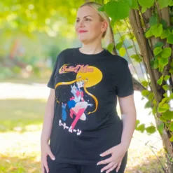 Sailor Moon mit Luna T-Shirt schwarz